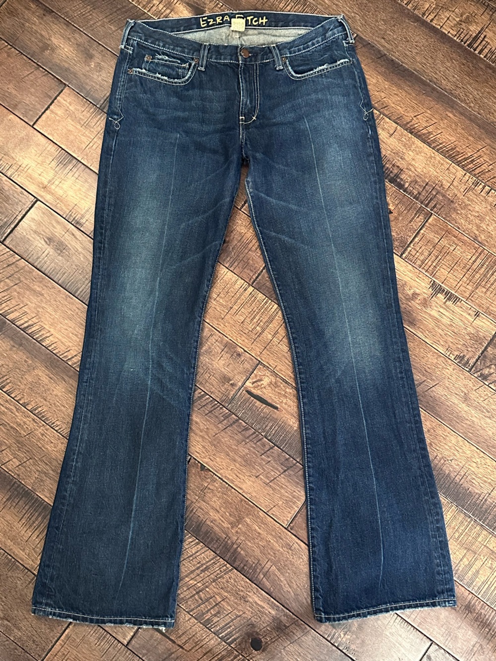 Ezra Fitch Y2K jeans